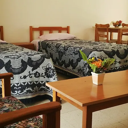 Hotel Milounapa 2*