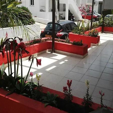 Milounapa Hotel 2*