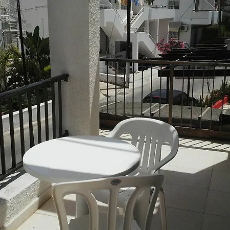 Milounapa Hotel 2*